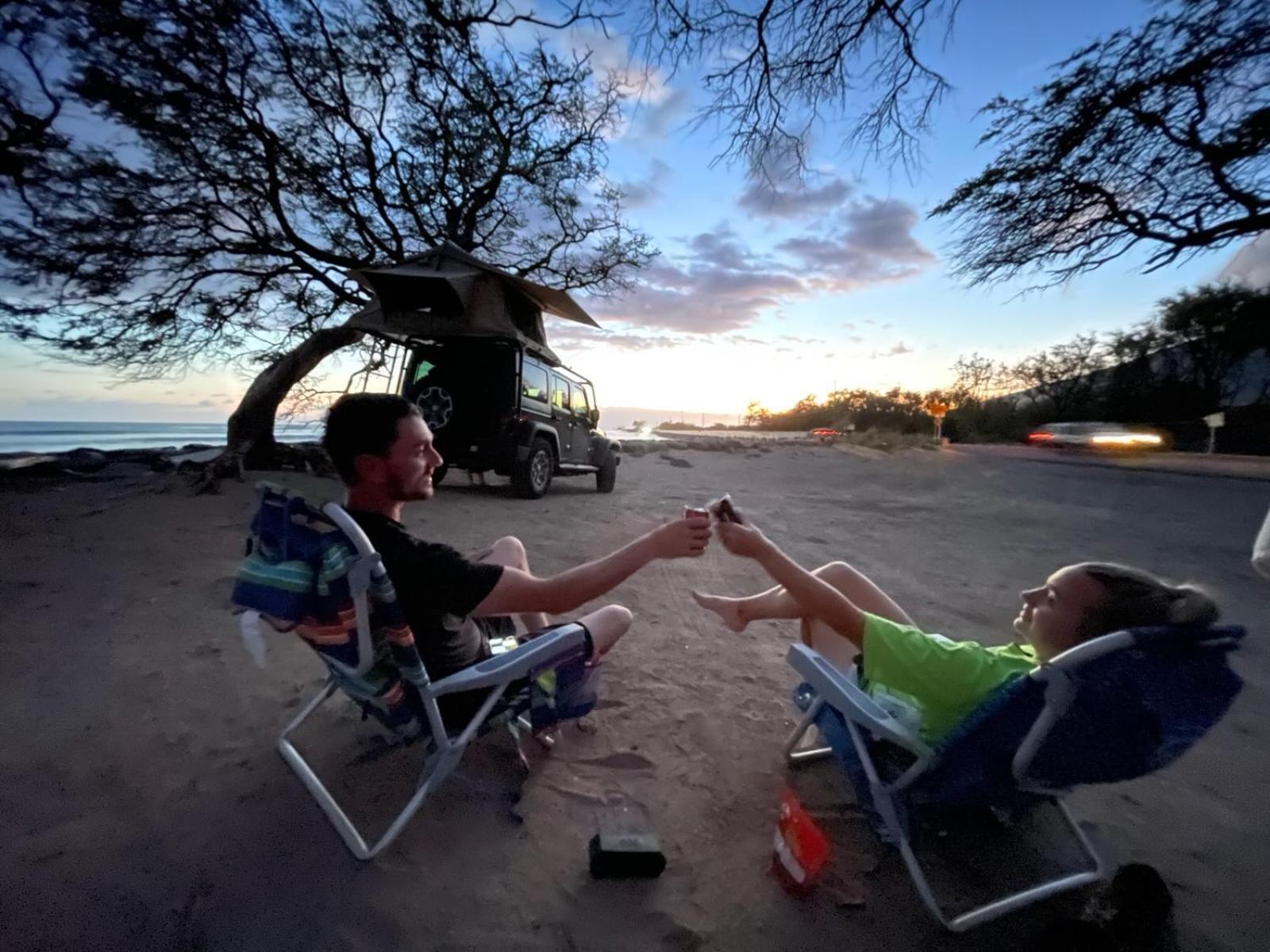 Campcar Maui Jeeps Suvs Hybrid Camper Van Rentals With Equipment And Travel Advice Кахулуи Экстерьер фото