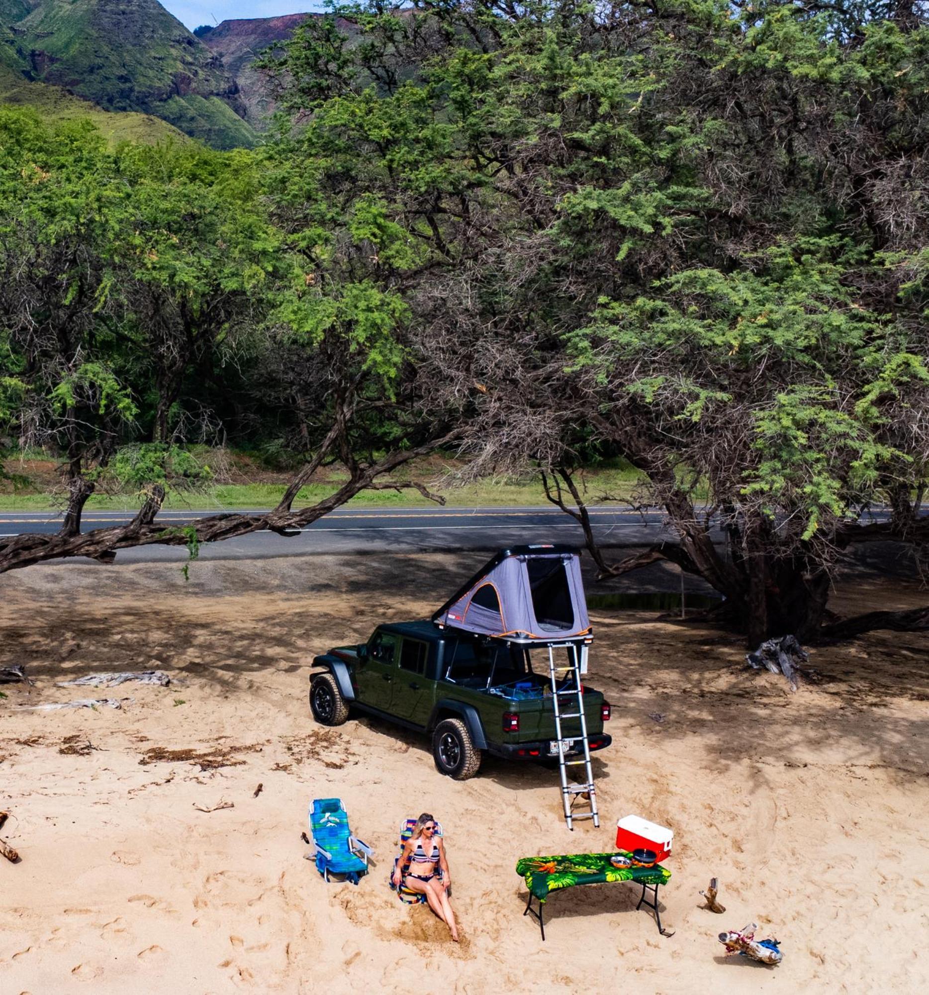 Campcar Maui Jeeps Suvs Hybrid Camper Van Rentals With Equipment And Travel Advice Кахулуи Экстерьер фото